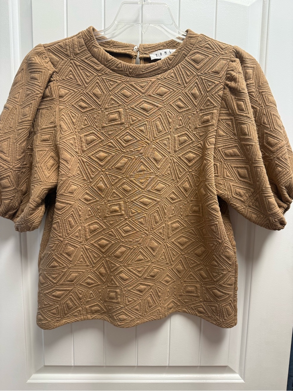 THML Anthropologie Women's Textured Short Balloon Sleeve Blouse Medium NWOT